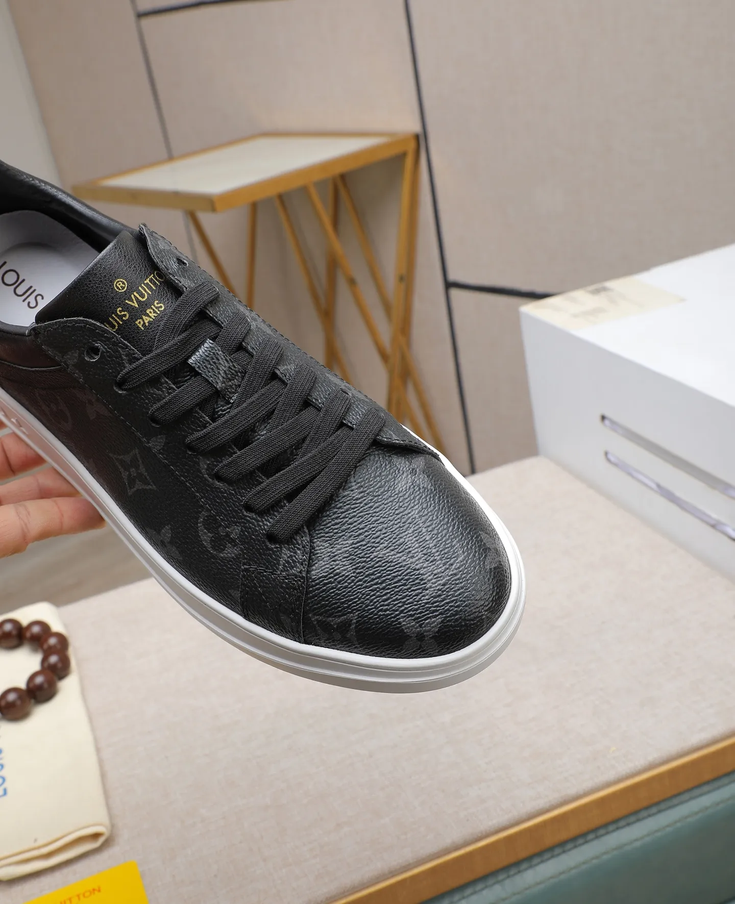Men's shoes 💰420 📛📛(Niuli) high-end [LOUIS VUITTON】Louis Vuitton official website synchronizes new products👟Milan fashion catwalk style🇰🇾🇰🇾LV house logo, celebrity style, a must-have for fashionistas⚠️First-layer calfskin➕Cowhide lining➕Official website original original outsole👞Number 38-44